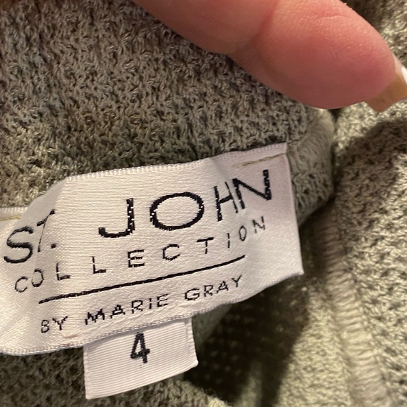 St. John Collection three piece set - Picture 10 of 10